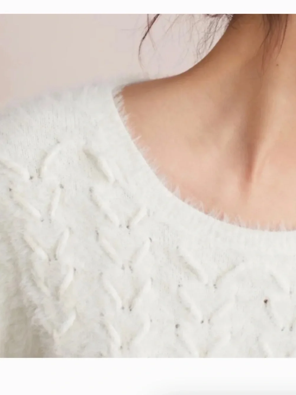 Anthropologie Rosie Neira Cream Fuzzy Cable Knit Sweater – Size Small